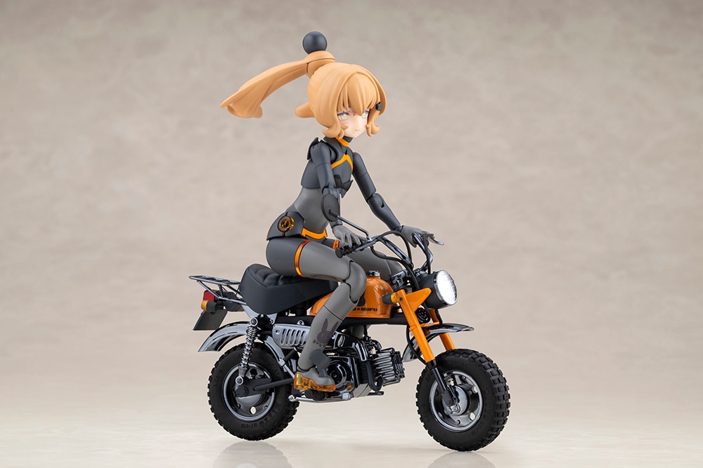 PUNI��MOFU ���[�V���O�g�D with Honda Z50J-1 �����L�[