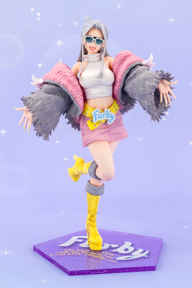 Hasbro������ �t�@�[�r�[