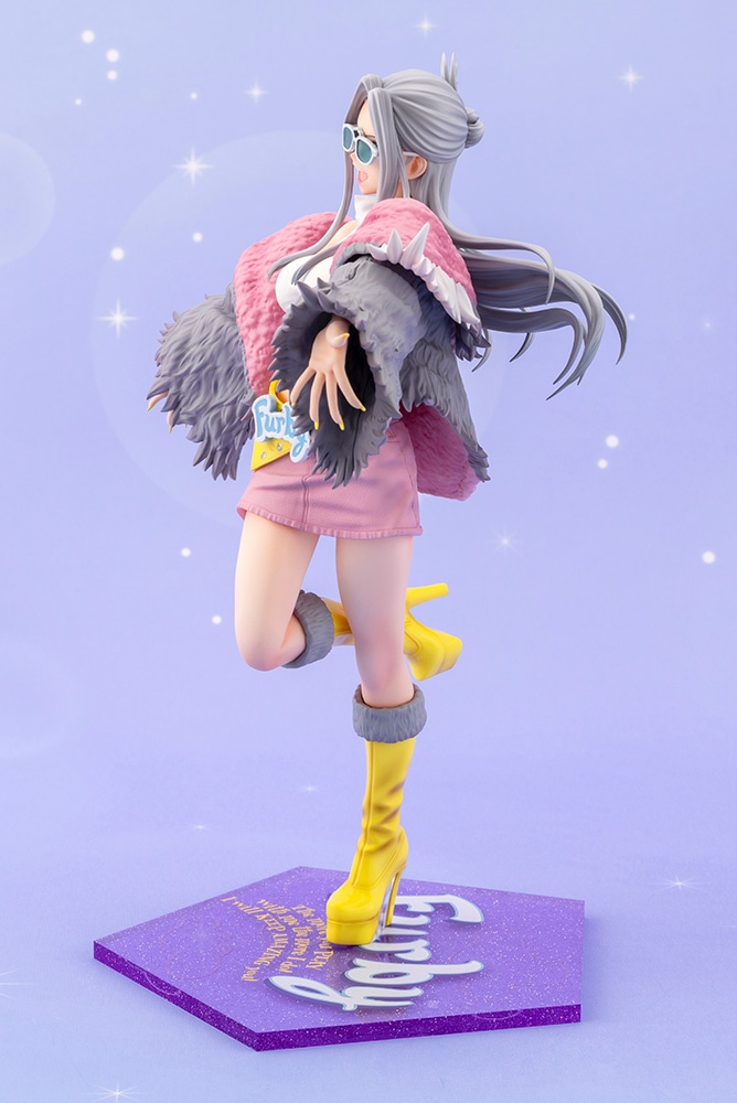 Hasbro������ �t�@�[�r�[