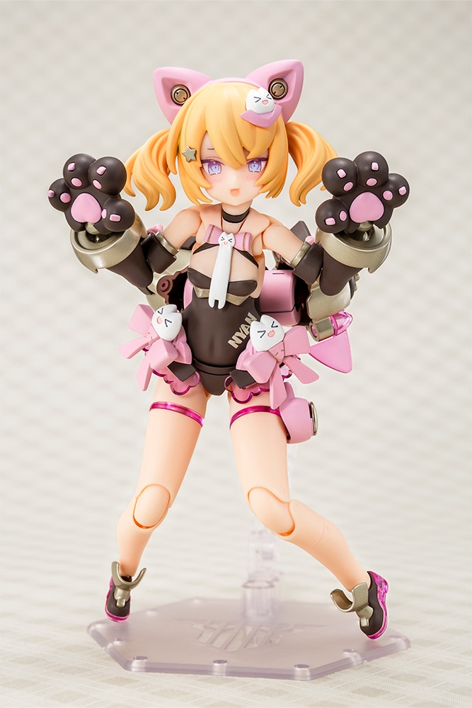 Makopomeさん完成品 PUNI☆MOFU 黒マオ｜コトブキヤオンラインショップ