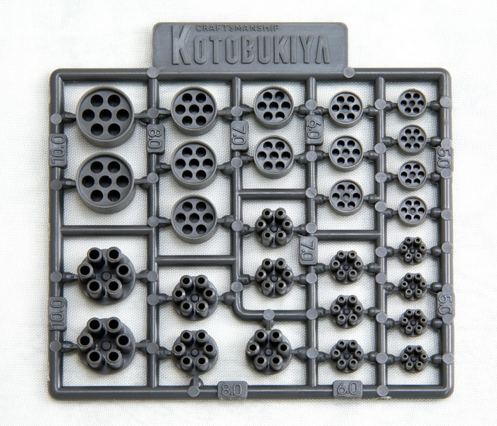 �v�����j�b�g P-135 �K�g�����O